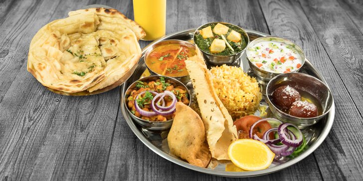 Vegetariánské indické menu pro 1 až 4 osoby: 3 hlavní chody, dezert i lassi