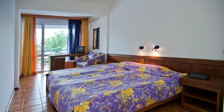 Záloha na letecký zájezd na Slunečné pobřeží: 7 nocí s all inclusive, 150 m od pláže