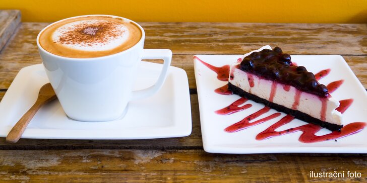 Jdeme mlsat: káva a klasický nebo bezlepkový dezert v Cafe Lounge Bar