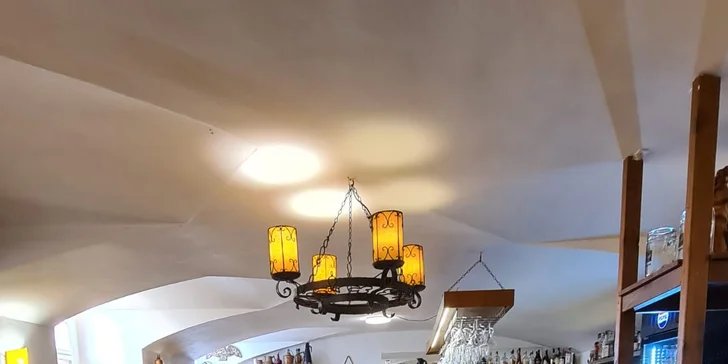 Restaurace má skvělé hodnocení zákazníků.