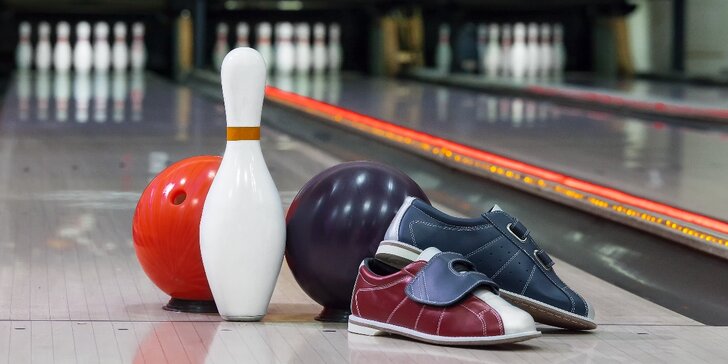 Hodinový pronájem bowlingové dráhy až pro 8 hráčů