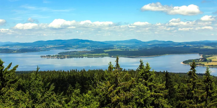 Zimní nebo jarní dovolená v srdci Šumavy pro pár nebo rodinu