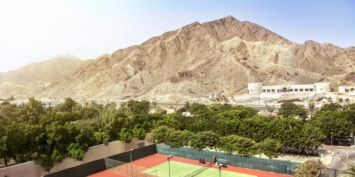 Zahrajte si tenis nebo squash.