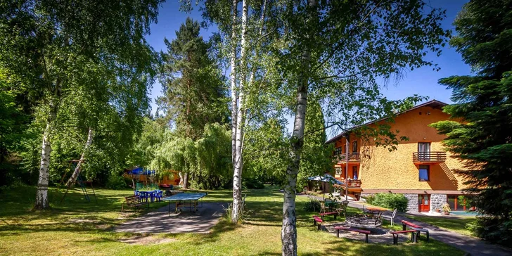 3 dny výletů a relaxace na Slapech: snídaně, minigolf a případně sauna a vířivka
