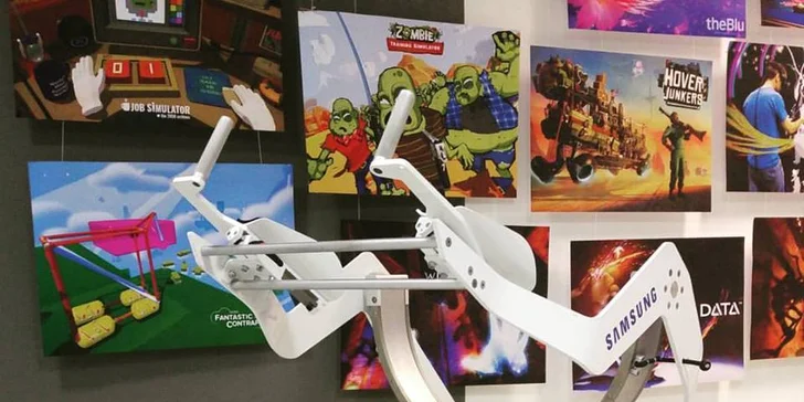 Propadněte létání nebo potápění ve virtuální realitě na ICAROSU