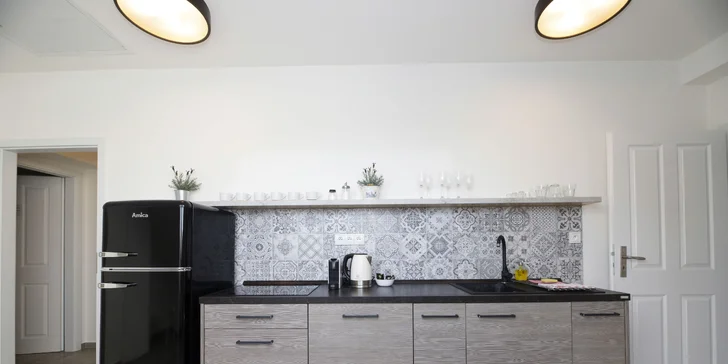 Apartmány vás navíc nadchnou i vybavenou kuchyňkou, některé mají i vlastní terasu či balkon. 
