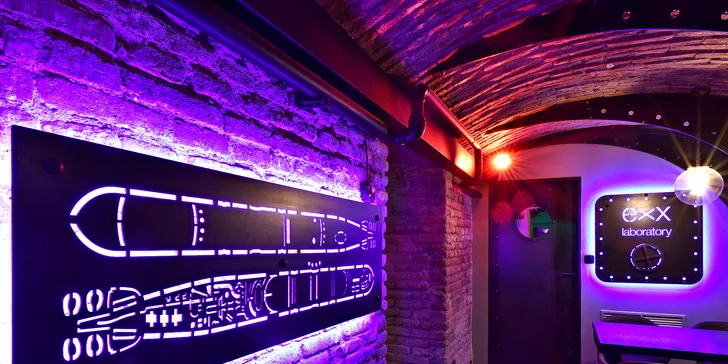 Pozor, párty ponorka právě odplouvá - 1 či 2 koktejly ve steampunkovém baru