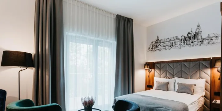 Ve dvou se přímo nabízí ubytování v pokojích Standard a Deluxe nebo v apartmánu.