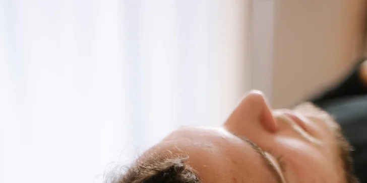 Každé ošetrenie trvá 75 minút a prebieha v pokojnom prostredí.