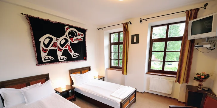 Ubytováni budete podle dostupné kapacity buď ve dvouložnicovém studiu s vlastní terasou nebo dvoupodlažním mezonetovém apartmánu.
