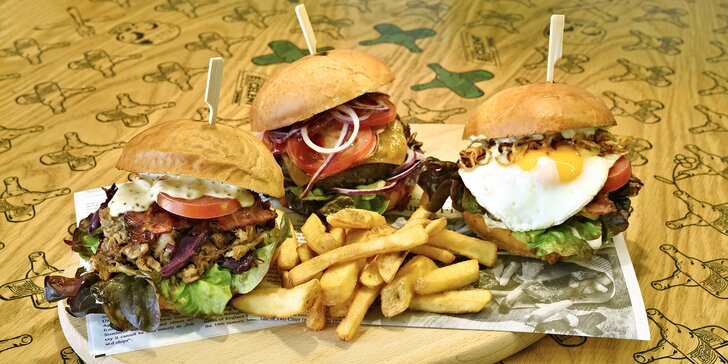 Burgerové menu pro 1, 2 nebo 4 osoby: výběr ze tří burgerů a porce hranolků