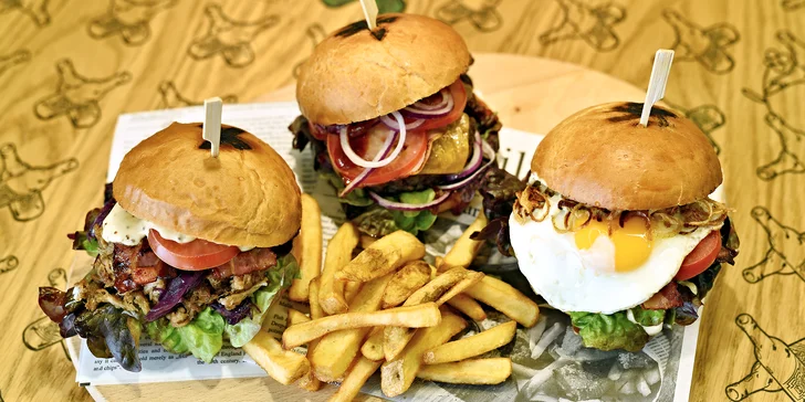 Burgerové menu pro 1 nebo 4 osoby: výběr ze tří burgerů a porce hranolků
