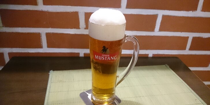 Půllitr piva Mustang Ostravar - jedenáctky nadupané třemi druhy sladu