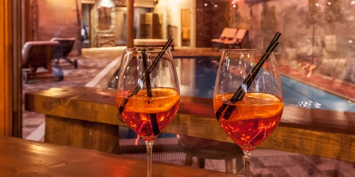 Aby bol váš pobyt dokonalý od prvého momentu, privíta vás osviežujúci welcome drink.