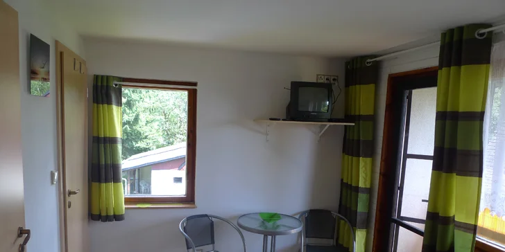 Pronájem zrekonstruovaných chat na Lipně: jarní i podzimní termíny
