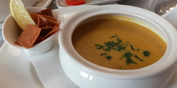Libanonské degustační menu pro dva: hlavní chod s masem nebo vegetariánský