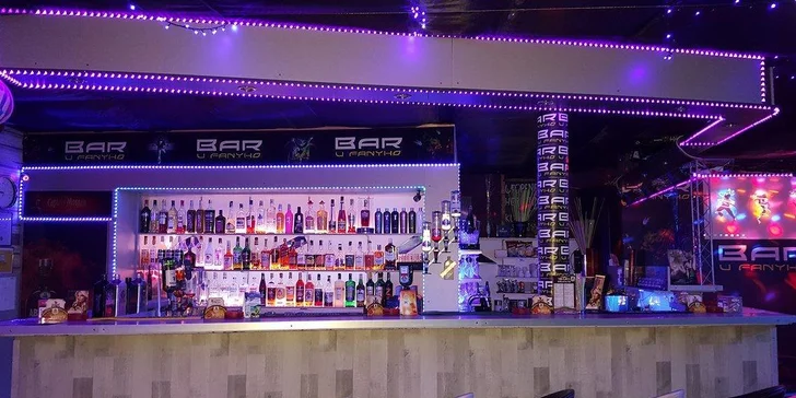 Nezapomenutelná párty: maxi kýbl Cuba Libre + 1 kg kuř. řízečků pro pár i partu