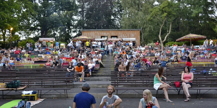 Filmový víkend v Turnově: šest blockbusterů promítaných pod širým nebem