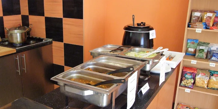 Ochutnejte Indii: polévka, hlavní chod a dezert v Black Taj Kebab dle výběru