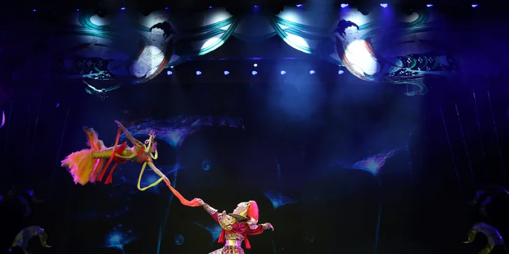 Velkolepá čínská akrobatická show "Duha nad Hedvábnou stezkou"