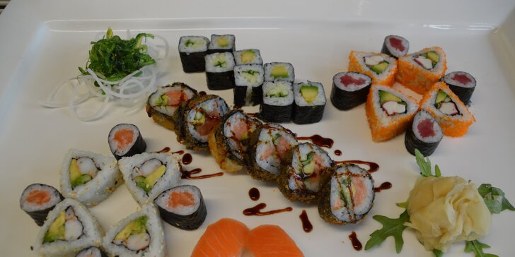 Asijský ostrůvek v centru Brna: sushi sety s 30 nebo 32 rolkami