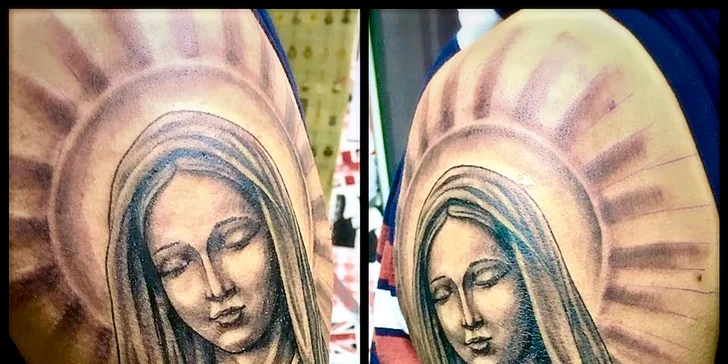 Nové tetování v profesionálním studiu Bronx ink