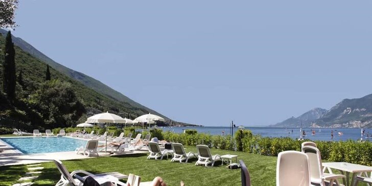 Srpen až říjen u italského jezera Lago di Garda: hotel s polopenzí a bazénem