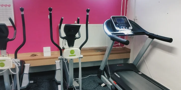 12 vstupů na cvičení Slim Belly pro vosí pas
