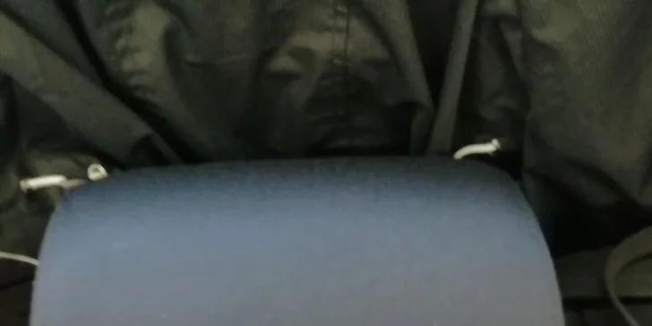 Čištění probíhá u vás doma nebo na smluveném místě. Doprava po Praze a do okruhu 15 km je v ceně voucheru (delší vzdálenost za příplatek). 