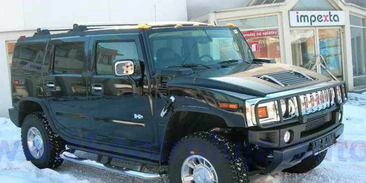 Dravá jízda v terénu či na silnici: Vyjeďte si v Hummeru H2 nebo H3