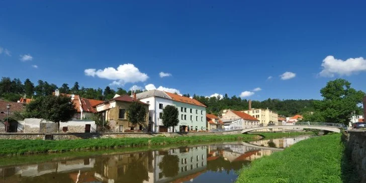 Dovolená v srdci Třebíče s památkami UNESCO: snídaně a bazén neomezeně