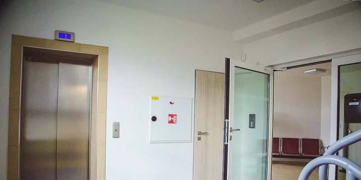 Vyzkoušejte nový způsob mládnutí: neinvazivní lifting obličeje + kolagenová maska
