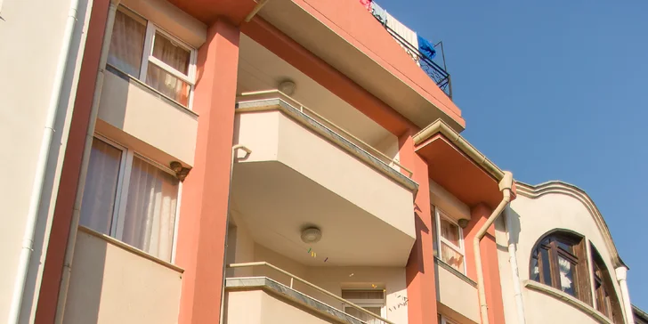 Letecká dovolená na 10 či 11 nocí v penzionu se snídaní v bulharském Primorsku