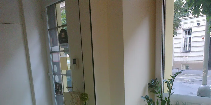 Kompletní kadeřnický balíček pro dámy včetně barvy či přelivu