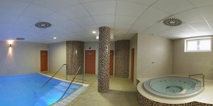 129 Kč za 120 minut pro DVA ve wellness centru Therápon 98 v Kopřivnici. Whirlpool, bazén s protiproudem a sauna se slevou 50 %.