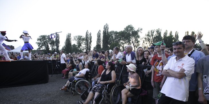 Oldies Festival: Rozjeďte to na největší open air akci v ČR s hity 90. let