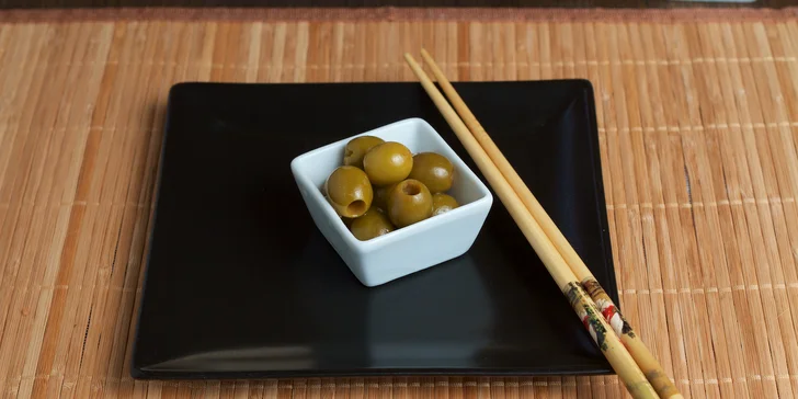 Japonské menu pro 2 degustátory - 5chodové menu a variace dezertů