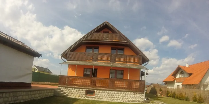 Rodinná dovolená v Nízkých Tatrách: pronájem patra v penzionu až pro 9 osob