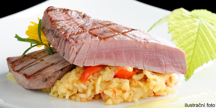 Grilovaný steak z tuňáka v sashimi kvalitě s krémovým rizotem pro 1 nebo 2 osoby