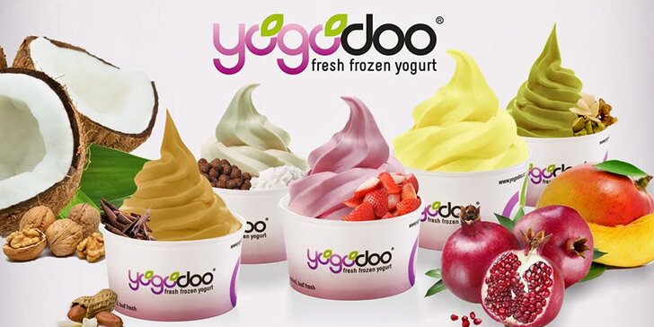 Dezert, který baví a mrazí - jogurt z Yogodoo s posypkami, jaké si vyberete