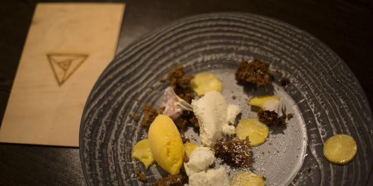 Gastrozážitek s vůní dokonalosti: Moderní 3chodové menu pro dva