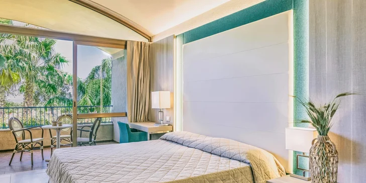 Ubytujete se ve 2lůžkovém pokoji 4* hotelu Mclub Alicudi.
