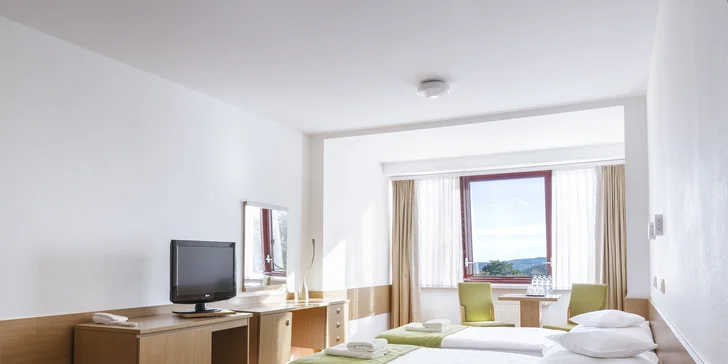 Interferie Sport Hotel Bornit nabízí moderní ubytování s krásným výhledem.