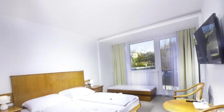 Podzim ve Špindlu: 3* hotel Astra s neomezeným bazénem i polopenzí