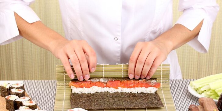 Lahodné a bohaté sushi sety s sebou (22-38 ks i polévky)