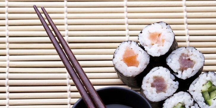 Lahodné sushi sety s sebou (22-38 ks i polévky)