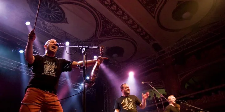 Koncert Čechomoru & IMT Smile v Zamilovaném hájku