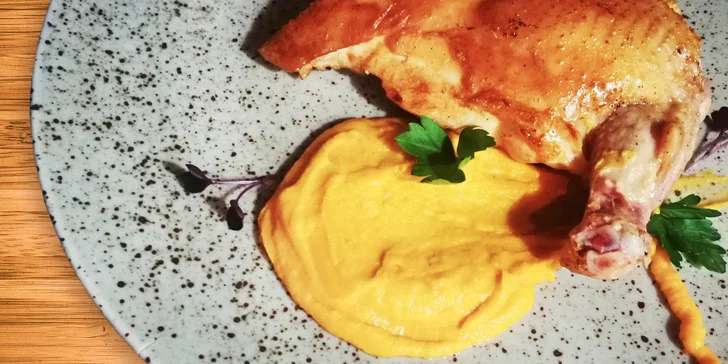 Velikonoční bezlepkové menu o 3 chodech: vegetariánské, kuřecí či jehněčí