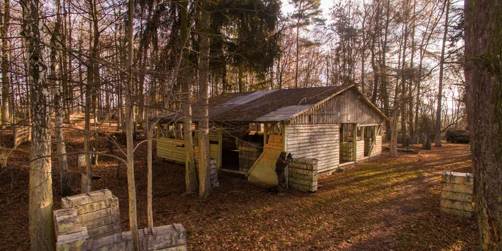 2 hodiny paintballu na vojenské základně Benešov u Prahy