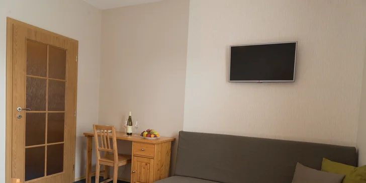Na pokoji vás čeká milé přivítání –2 lahve vína.